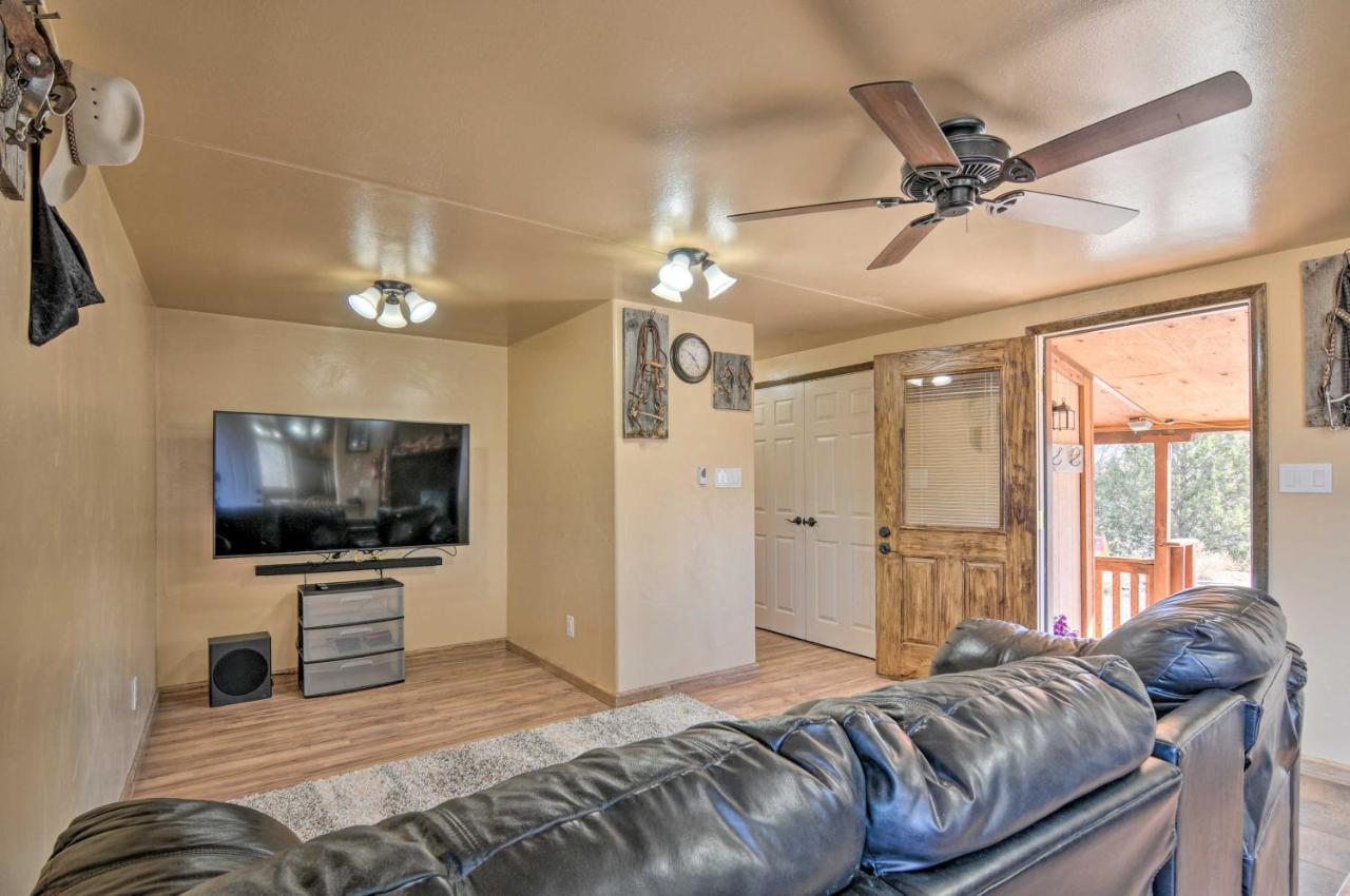 Cozy Home With Canyon Views 2 Mi To Grand Staircase Henrieville Eksteriør bilde