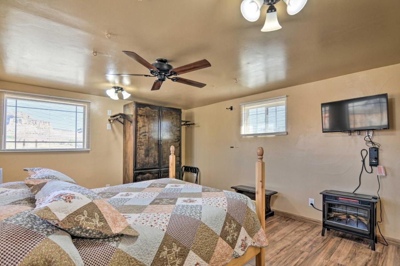 Cozy Home With Canyon Views 2 Mi To Grand Staircase Henrieville Eksteriør bilde